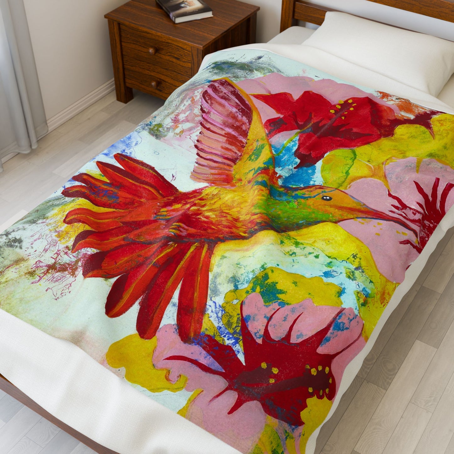 Red Hummingbird Velveteen Plush Blanket